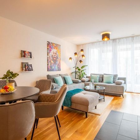 Special Einstein II Apartment Basel, Messe Kleinbasel 10-Star Екстериор снимка