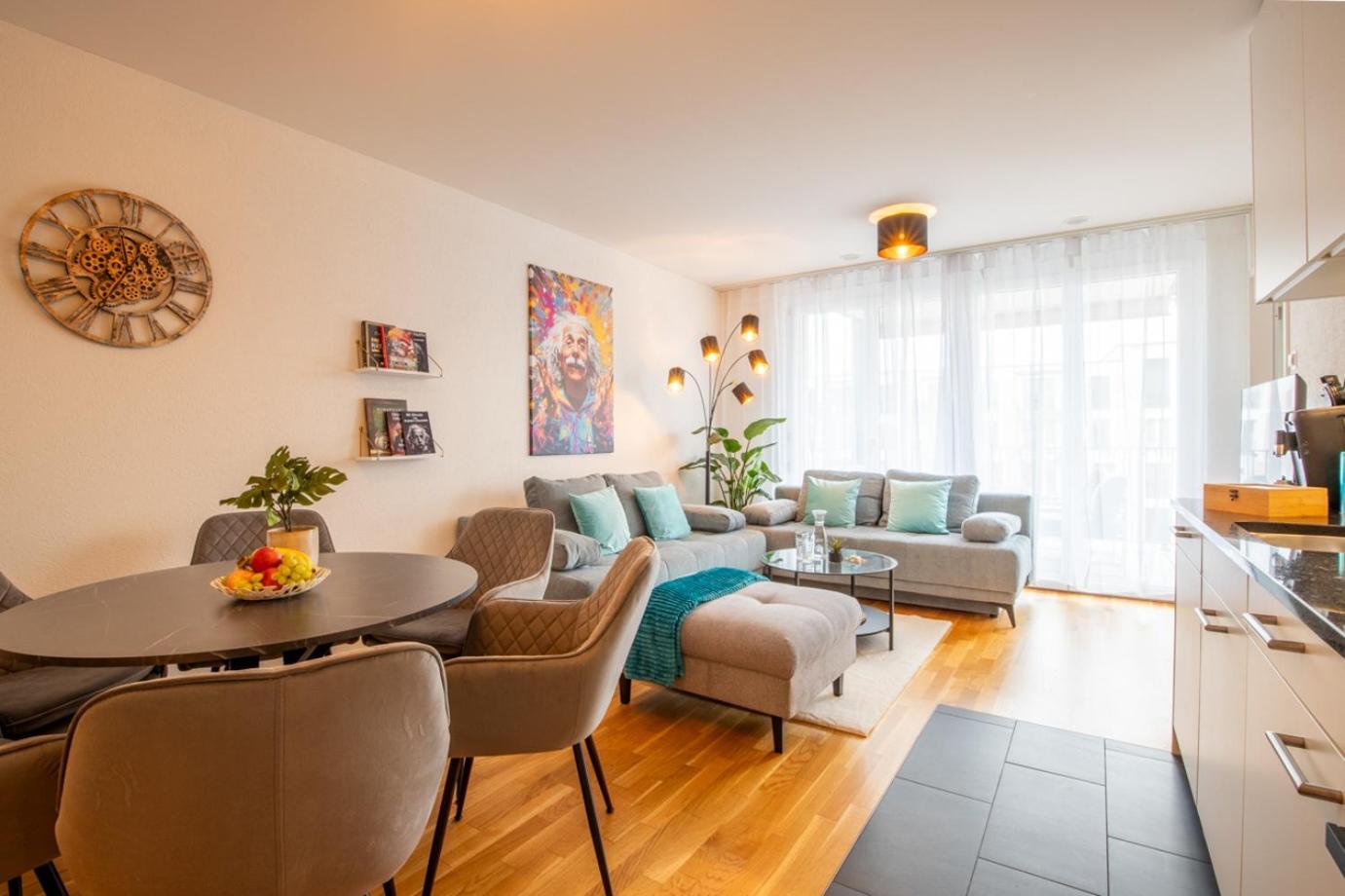 Special Einstein II Apartment Basel, Messe Kleinbasel 10-Star Екстериор снимка