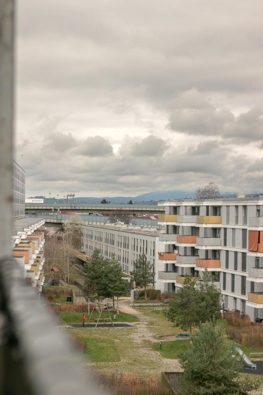 Special Einstein II Apartment Basel, Messe Kleinbasel 10-Star Екстериор снимка