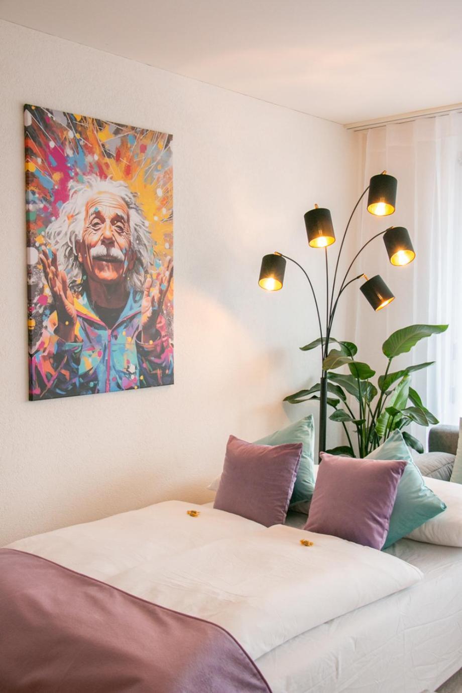Special Einstein II Apartment Basel, Messe Kleinbasel 10-Star Екстериор снимка