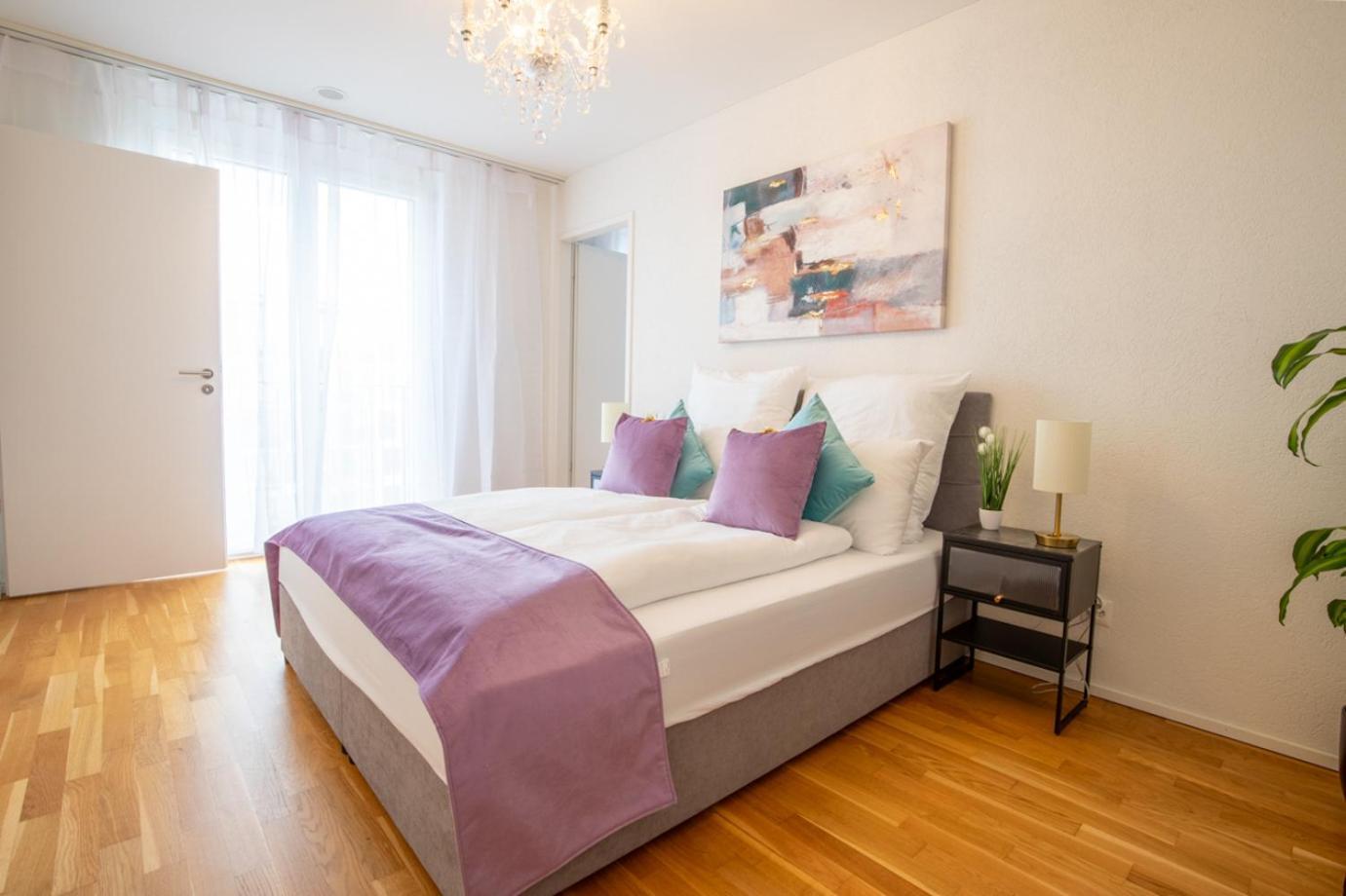 Special Einstein II Apartment Basel, Messe Kleinbasel 10-Star Екстериор снимка