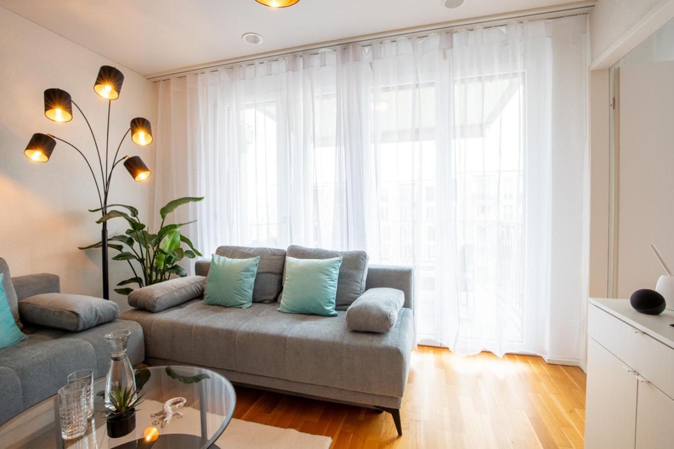 Special Einstein II Apartment Basel, Messe Kleinbasel 10-Star Екстериор снимка